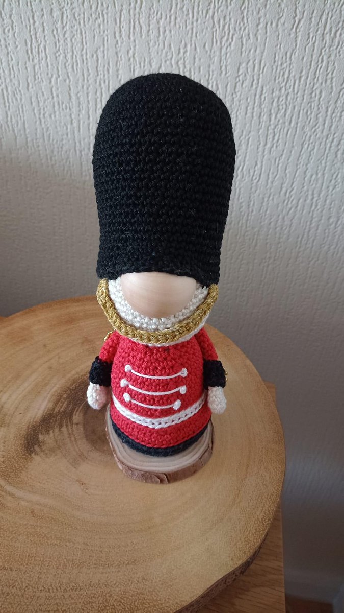 jobro76's tweet photo. Gonks made by my talented mum !! #kingscoronation #gonks #handmade https://t.co/quFNnMDLif