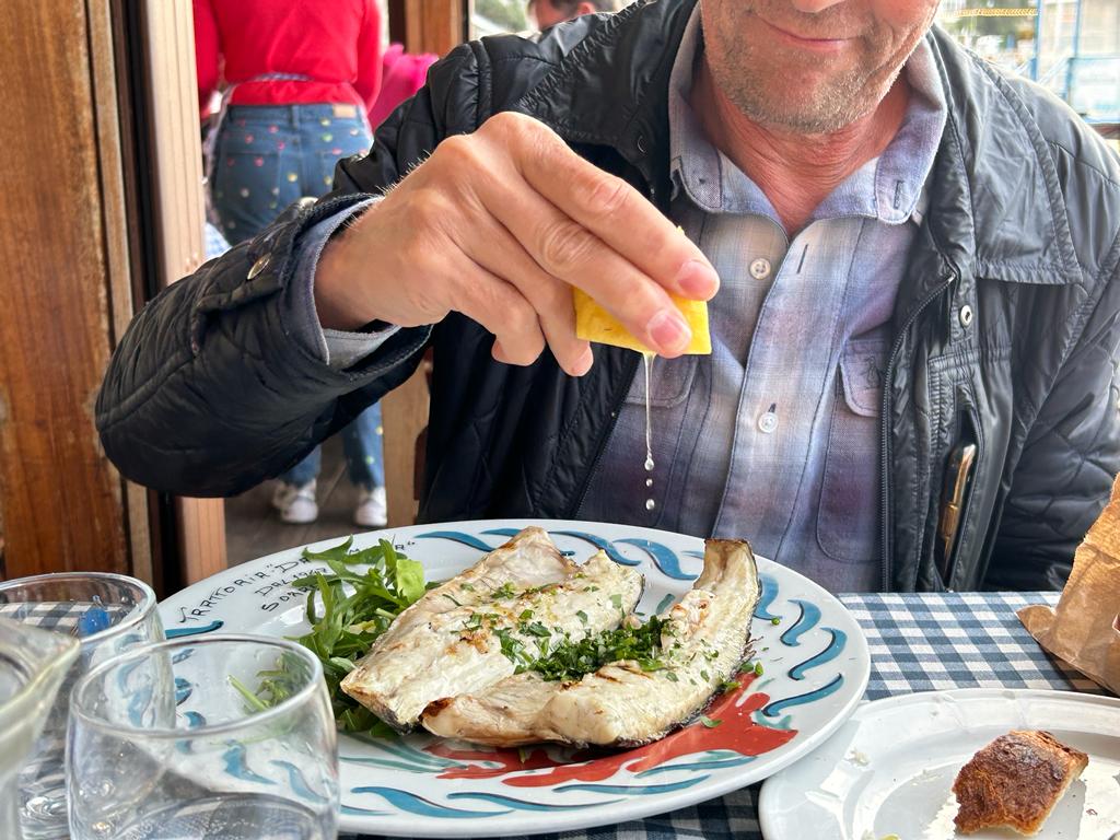 After 8 trains, 5 ferries, 2 car rentals &amp; over a month exploring Italy from top to bottom, author Jess Walter joins us to talk about his epic Italian journey.

He shares tips &amp; takeaways from his deep dive into the cuisine, culture &amp; history of Italy.

ow.ly/LycO50NHuaZ