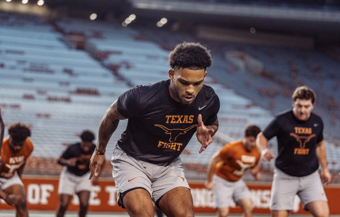 BREAKING: Texas freshman linebacker Trevell Johnson has requested to enter the transfer portal, a source tells <a href="/Rivals/">Rivals</a> &amp; <a href="/RivalsPortal/">resting</a>.

Johnson was ranked as the No. 20 inside linebacker in the country in the 2022 class.

MORE: portal.rivals.com/news/texas-fre…