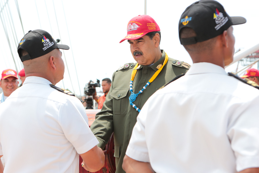 luchaalmada's tweet photo. #Ahora Pdte. @NicolasMaduro: El Buque Escuela ha sido el gran Embajador de la verdad de Venezuela, de la luz, del brillo de Venezuela ante el mundo

#12Abr
#TibisayGuerreraDeLuz https://t.co/NHw7QEVzB9