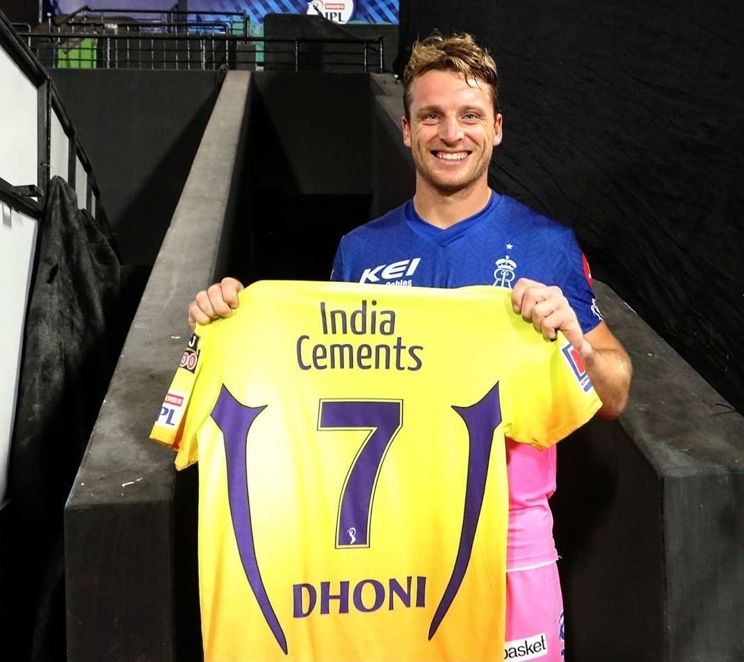 Jeri_Tweets_'s tweet photo. Jos Buttler is literally me :

- A hardcore Messi fan 🐐

- A hardcore MS Dhoni fan 🐐

If not #CSK then it's #RR https://t.co/yHBcPxhAmV