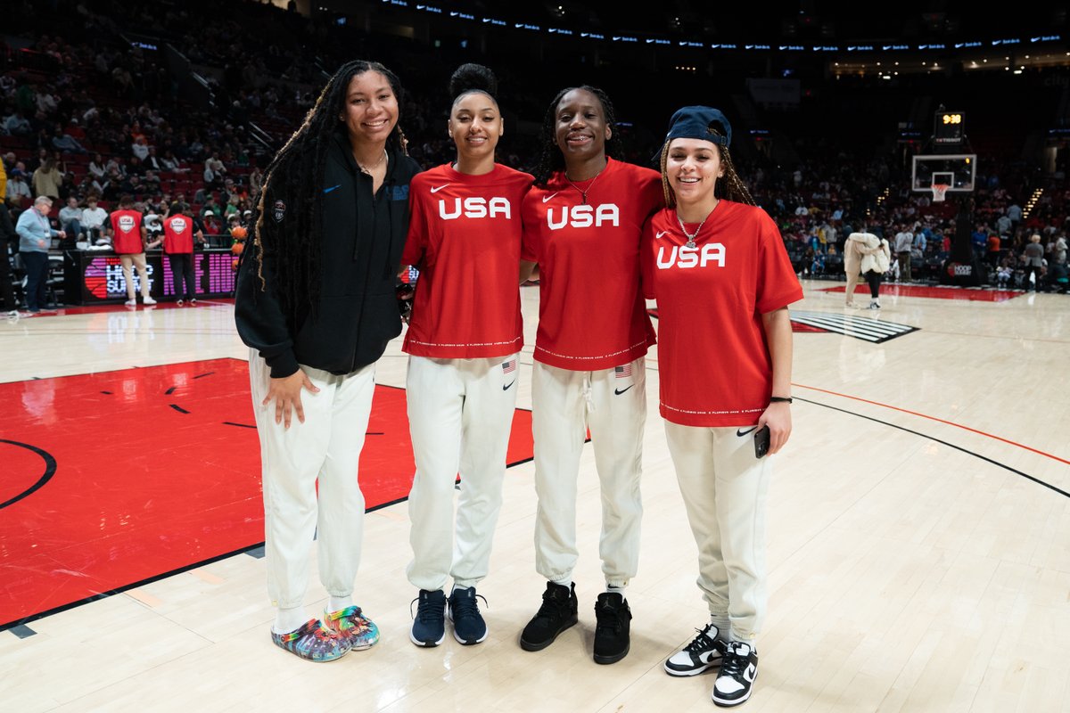 Check out #JrNBA Alums Jada Williams (@mrsmac0606), Juju Watkins (@Jujubballin), Jadyn Donovan (@DonovanJadyn), and Breya Cunningham (@BreyaC2023) at the 2023 @nikehoopsummit ‼