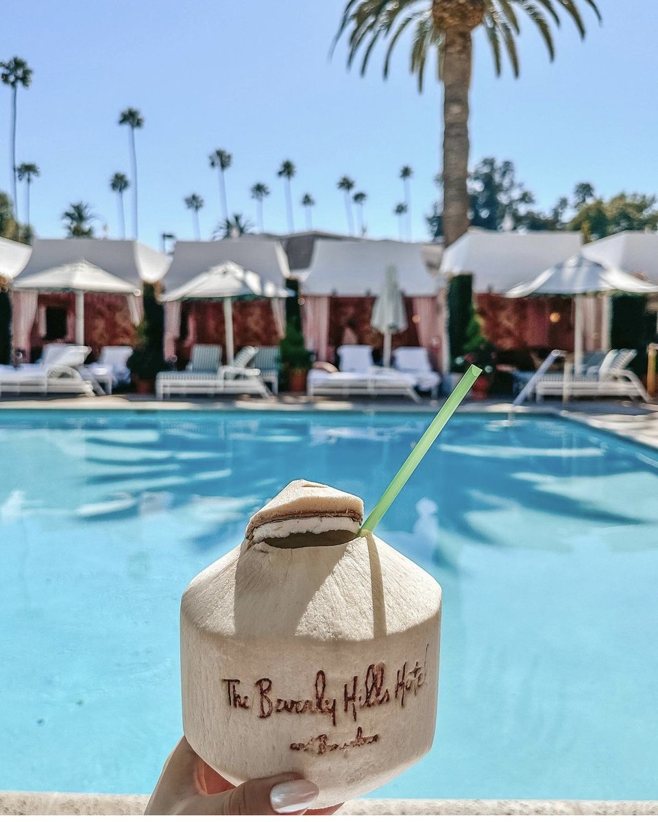 A little fun in the ☀️ 🌴 #DCmoments 📸 by @pilotmadeleine