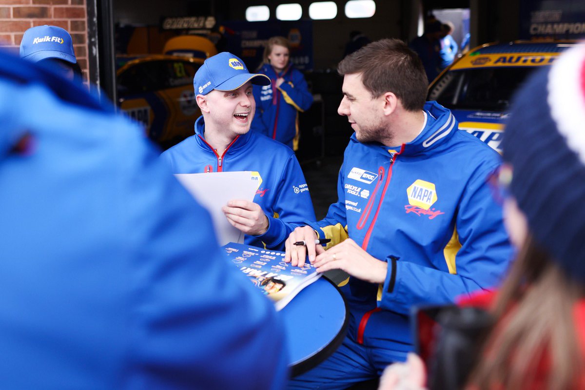 ASuttonRacing's tweet photo. 2023 Media Day ✅
Can not wait to get going next week for the opening round of the @btcc at Donington Park!
Big shout out to all the boys and girls from @naparacinguk for their hard work over winter! Let’s go get it…
#NAPARacingUK https://t.co/XZS7kWNdFs
