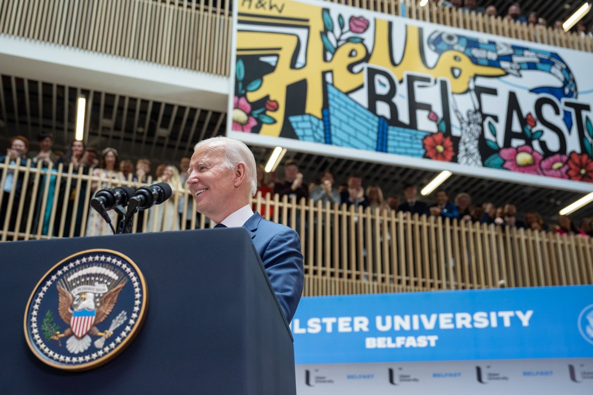 25 years ago this week, on Good Friday 1998, a landmark Agreement was signed here in Belfast. 
 
It wasn’t easy.
 
It took people being willing to come together to risk boldly for a better future.
 
But – rooted in compassion – it changed how an entire region sees itself.