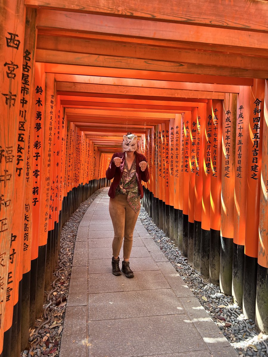 RiaRiverSD's tweet photo. Japan was such a wild adventure, a different world. I love the reminder that there are many distinct ways to view the world and live a life. A true perspective shift ✨🌪️ https://t.co/H4koQwJRLO