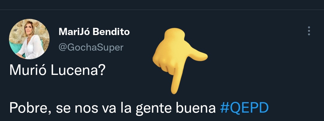 veyadama's tweet photo. La gochita dulce dejándonos ver su corazón rojo rojito 😊 https://t.co/7AVbuGu19J