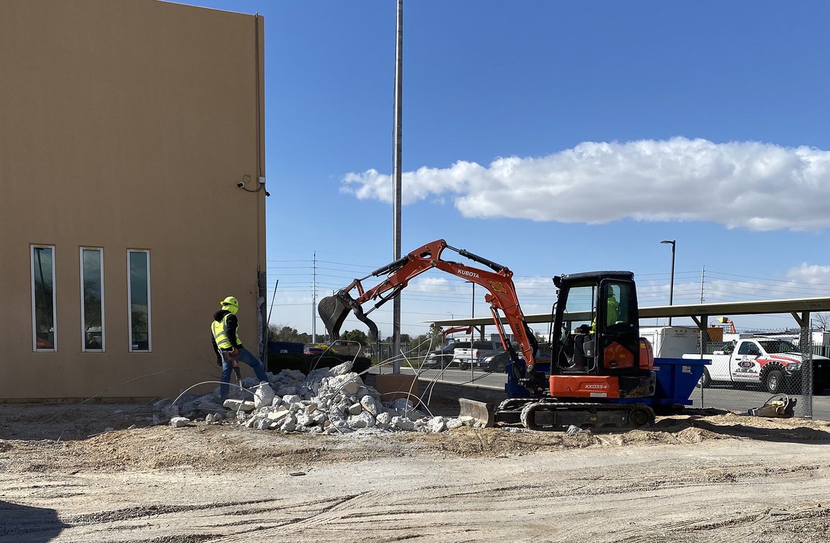 88Training's tweet image. Construction has begun on the training facility's new expansion, which includes more classrooms, #TABlab, metal shop, offices and more. Check out the rendering for the final vision! #apprenticeshipworks