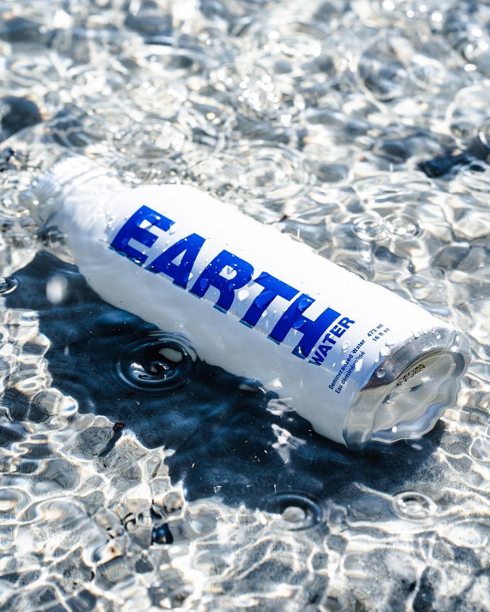 We are delighted to feature @theearthgroup reusable aluminum water bottles as commit to making an impact both environmentally and socially throughout our banquet space. #WorkWell #EarthMonth [📸: @theearthgroup]