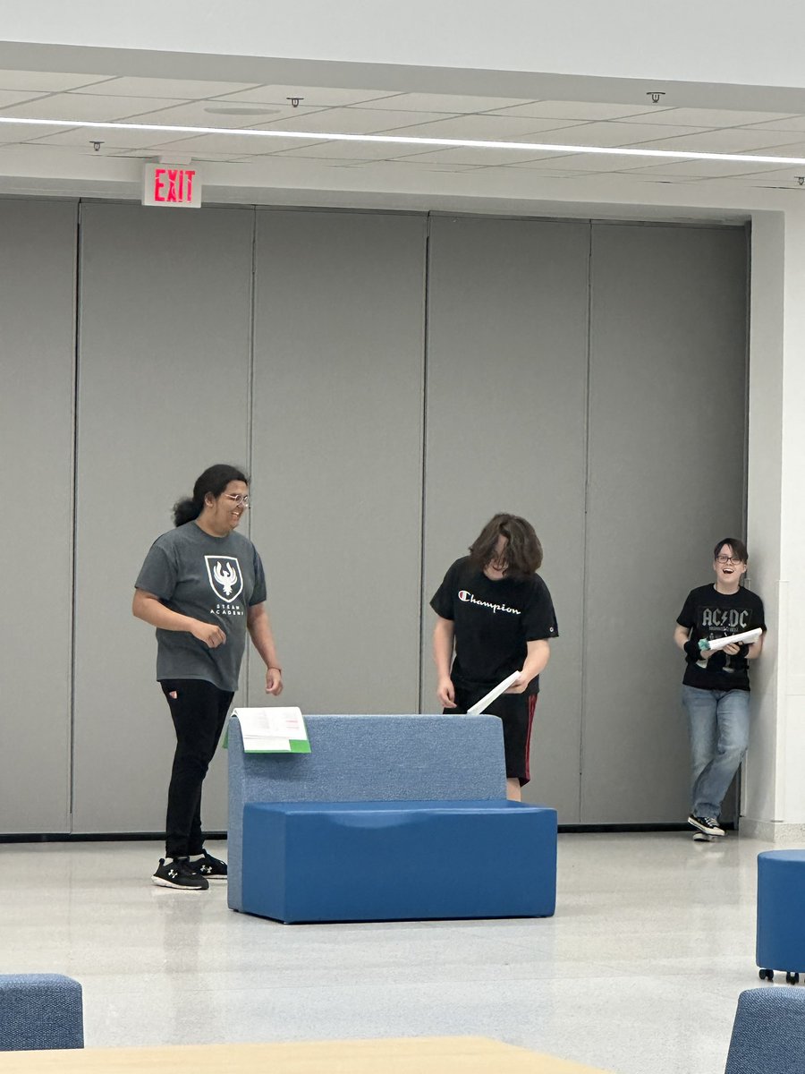 STEAMhigh's tweet photo. Did you know @STEAMhigh has a Drama Club? Here they are practicing for their upcoming performance of A Midsummer Night’s Dream. https://t.co/kUrNdEcjGI