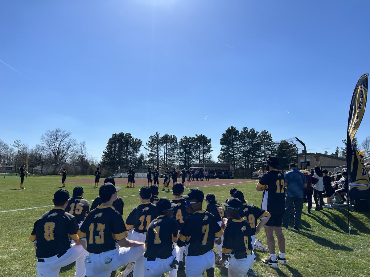 Opening day at the new <a href="/BisonAthletics/">Bison Athletics</a> softball stadium 🦬 🥎 <a href="/BeachwoodBison/">Beachwood Schools</a>
