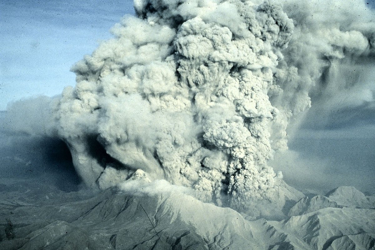 Simulated 🌋 may be blowing up our ability to predict near-term climate, according to a new NCAR study. 

This study shows that the way volcanic eruptions are represented in climate models may be obscuring its ability to make decadal predictions. 🤯

news.ucar.edu/132890/predict…