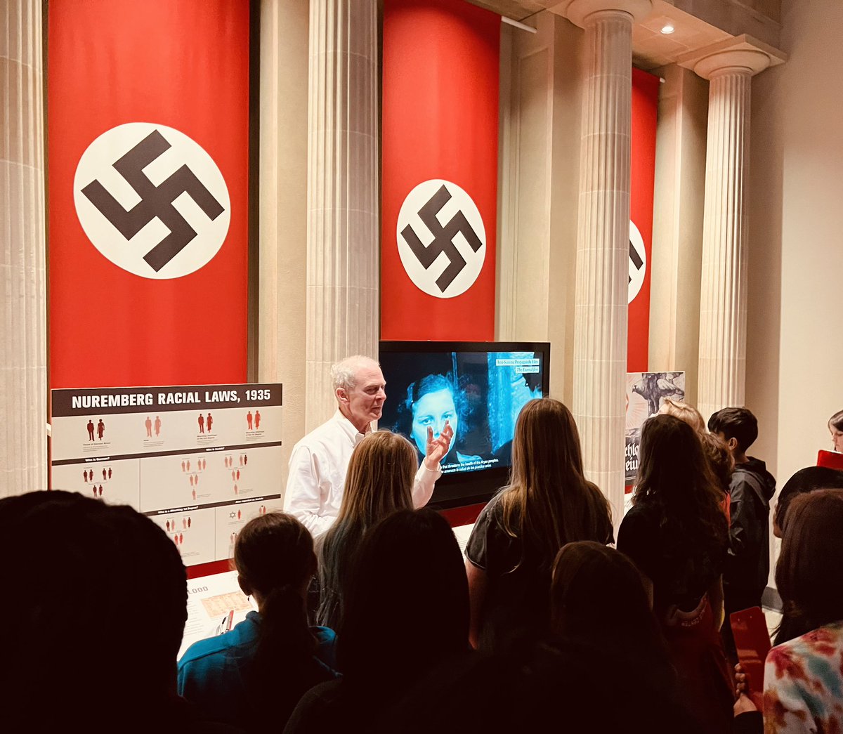 live2makechange's tweet photo. @ParkwoodHill 6th graders getting familiar with the Holocaust and Human Rights Museum. https://t.co/DtBAhck2pn