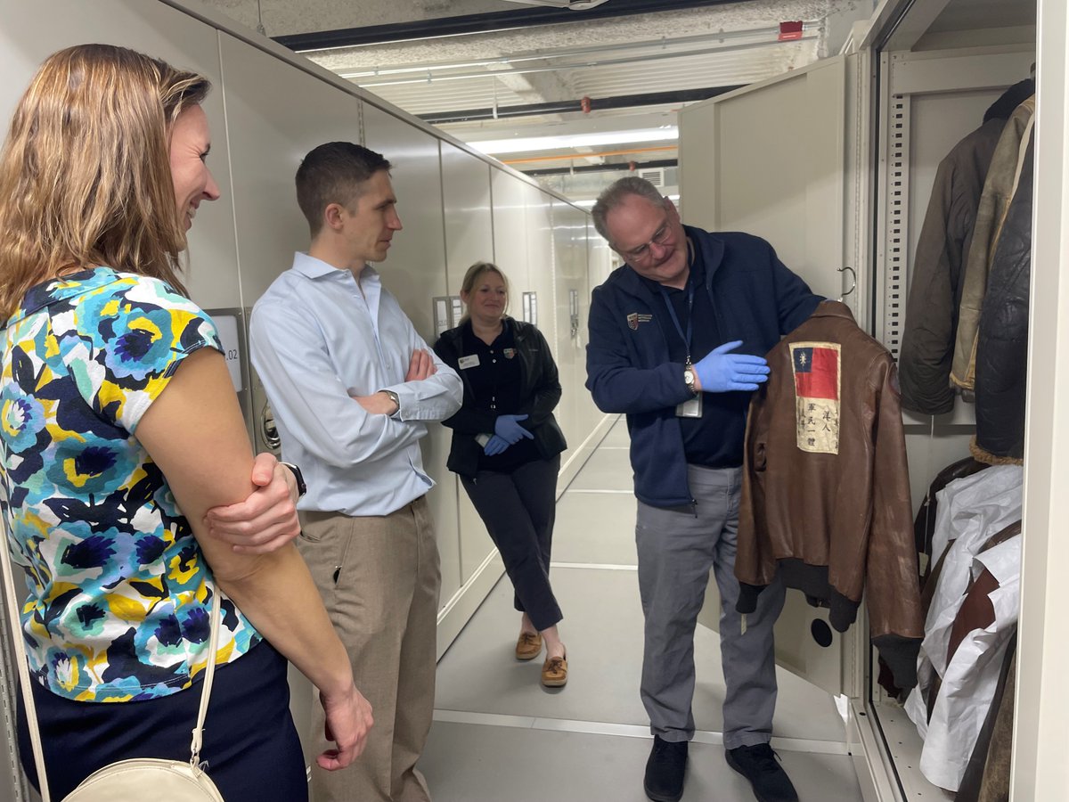 Daniel Riemer tweet media