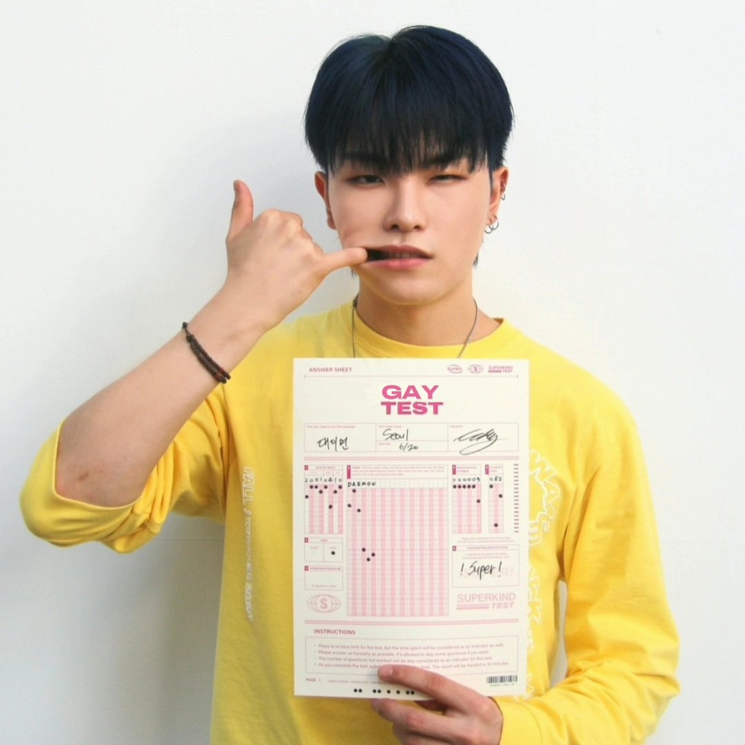 was jangho⁷ ( on Twitter "daemon for the gays 😘🏳‍🌈"