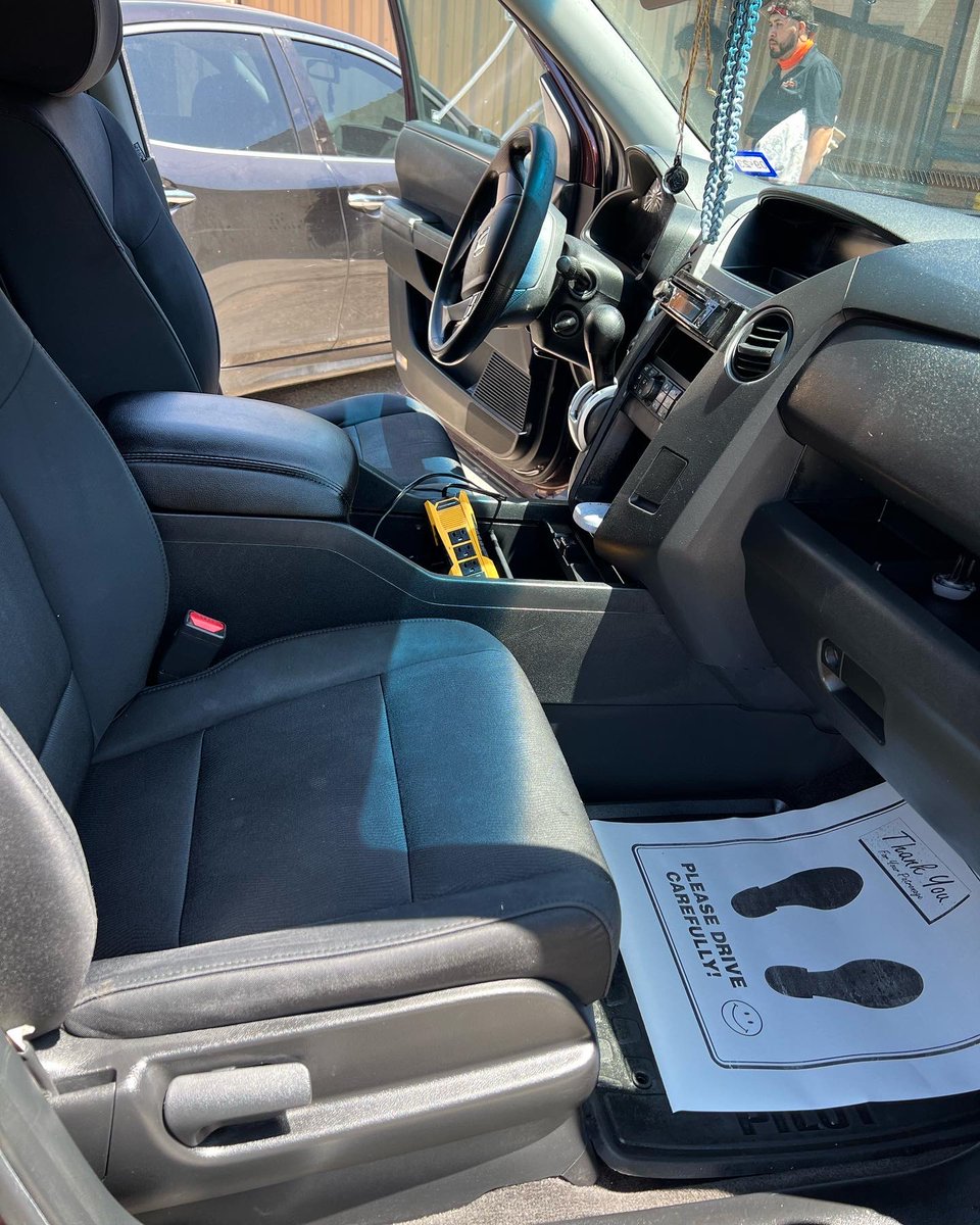 SCADTX's tweet photo. We've got you covered. Our auto detail service uses steamer and extractor tools to get out even the toughest stains. Book with us online or give us a call! https://t.co/Kov1i7fH0x (254) 624-6724 704A E Veterans Memorial Blvd, Killeen, TX, 76541  #autodetailer #autodetailing https://t.co/lLv3JilVG7