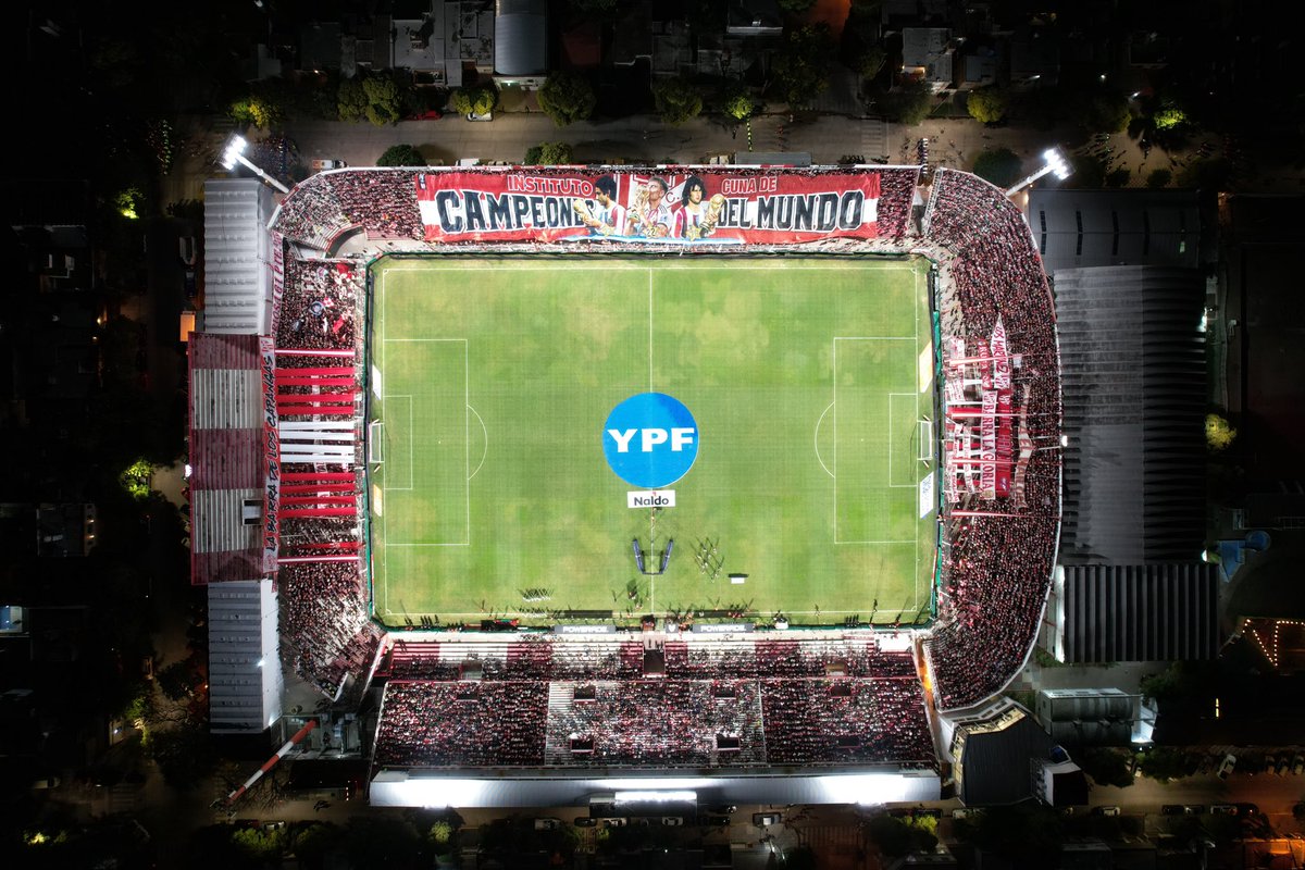nicodifiore's tweet photo. Siempre me preguntan : ¿Por qué decís qué #Instituto es el club más grande de Córdoba? Fíjense en la foto...
La fiscalía descansa... https://t.co/rI5BpBWkPA