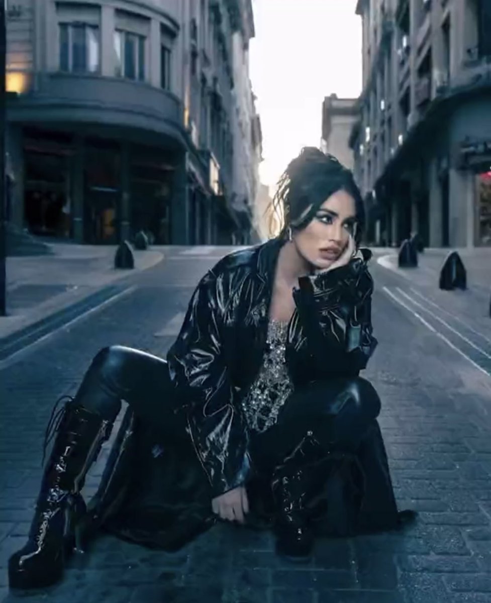 cande✯ tweet media