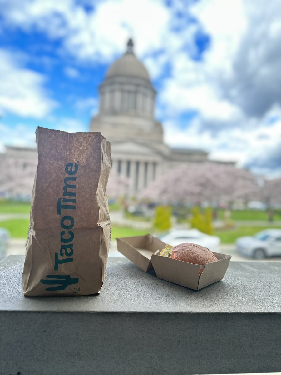 JuliaVClark's tweet photo. The taco burger can unite us all. #waleg @TacoTimeNW https://t.co/DEGUyJplhx