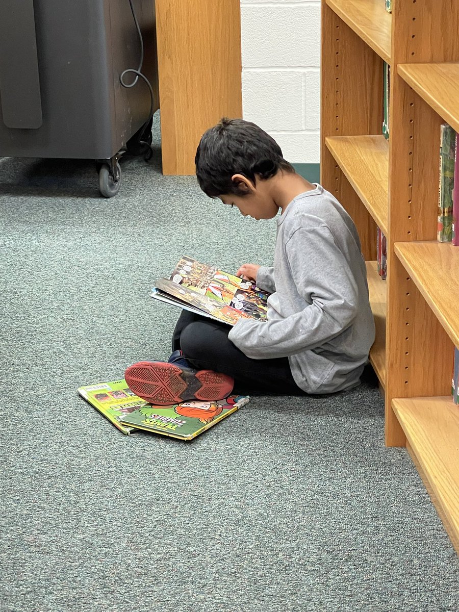laurenbpish's tweet photo. When it’s DEAR day & Library day…of course we have some drop everything & read time after our read aloud & book checkout! @WeinertES @MatsRead @SeguinISD #DEARday #DropEverythingAndRead #SeguinReads #MatsRead https://t.co/HeTWMrs1em