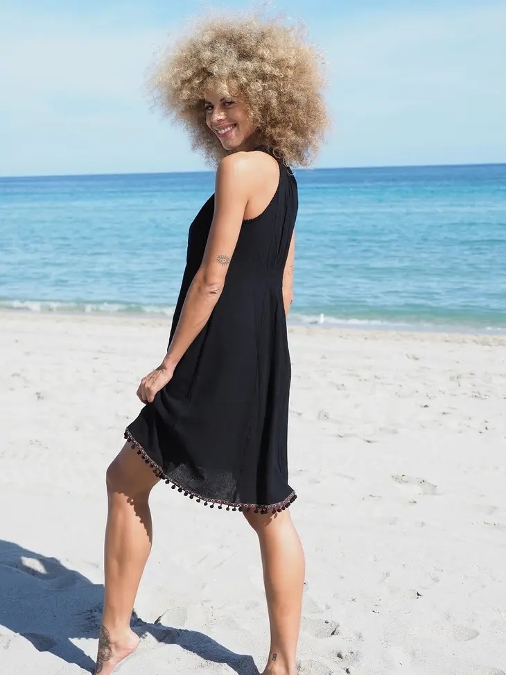 ExpressionsNYLI's tweet image. #BasicBlack fun #Spring2023#Summer2023 #Vacationwear in this colored trim #Dress #BlackDress.  #Shop #ExpressionsboutiqueNY #Bebold #Fashion #WomensFashion #WomensWear #Fashionista #Huntington #NewYork #Woodbury #LongIsland #LloydHarbor #ColdSpringHarbor 1l.ink/6J6HN8S