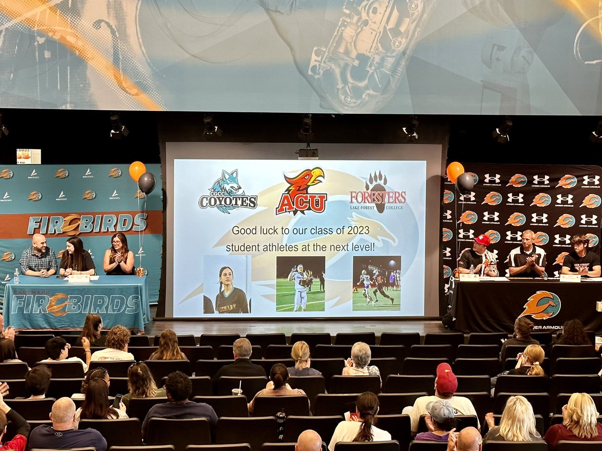 Eastmark_AT's tweet photo. Congratulations to Cheyenne, Jeriah, and Wyatt on signing today! We’re so proud of all three of you 🧡🩵 https://t.co/V7aKBfWdsv