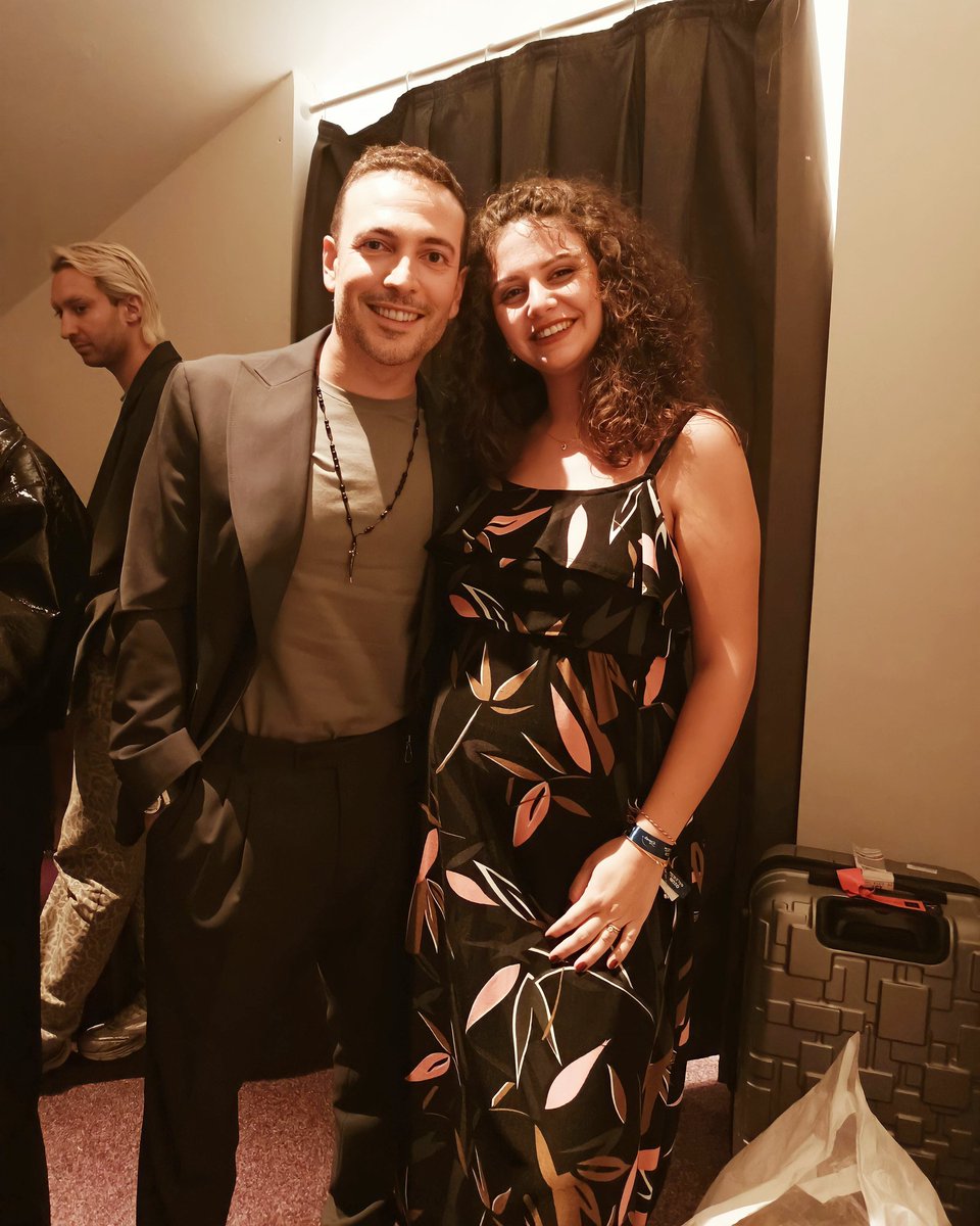 yanimdaolsann's tweet photo. Kızım ilk gala davetiyesini aldı, amcasıyla tanıştı 🥲❤️ @oguzhankoc #özürdilerim #gala https://t.co/QL5cSpmsZO