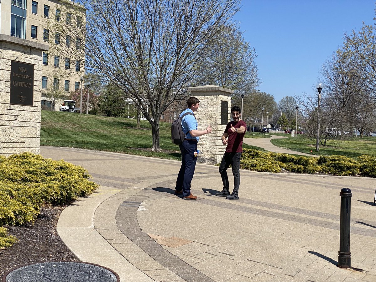 BurkeLabRNA's tweet photo. End of an era and passing the torch, as Brian takes over the anti-cancer aptamer work and David leaves @BondLifeSci @Mizzou for new challenges

Bittersweet/awesome when good friends and long-time collaborators succeed and move on

Watch out San Diego!
@DavePorciani
@bthomasZOU https://t.co/qyJ7gjzJKp