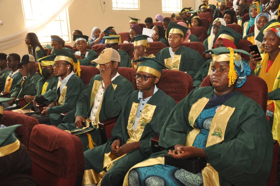 chancellorkasu's tweet photo. KASU UPDATE: 
KASU holds matriculation ceremony for fresh students

Kaduna State University Matriculated 7,143 fresh Undergraduate and Postgraduate students of the 2021/2022 and 2022/2023 academic session on Tuesday, 11th April, 2023 for the Kaduna Campus and Wednesday, 12th https://t.co/y1CWRHgeQS