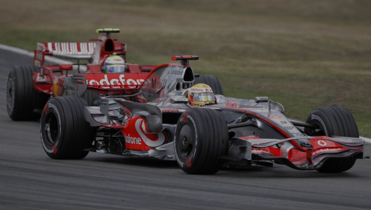 🇩🇪 P1 to P5 to P1 again in 10 laps.

"Apologies that we made it a bit harder for you"
"That's ok Ron, that's what you hired me for"