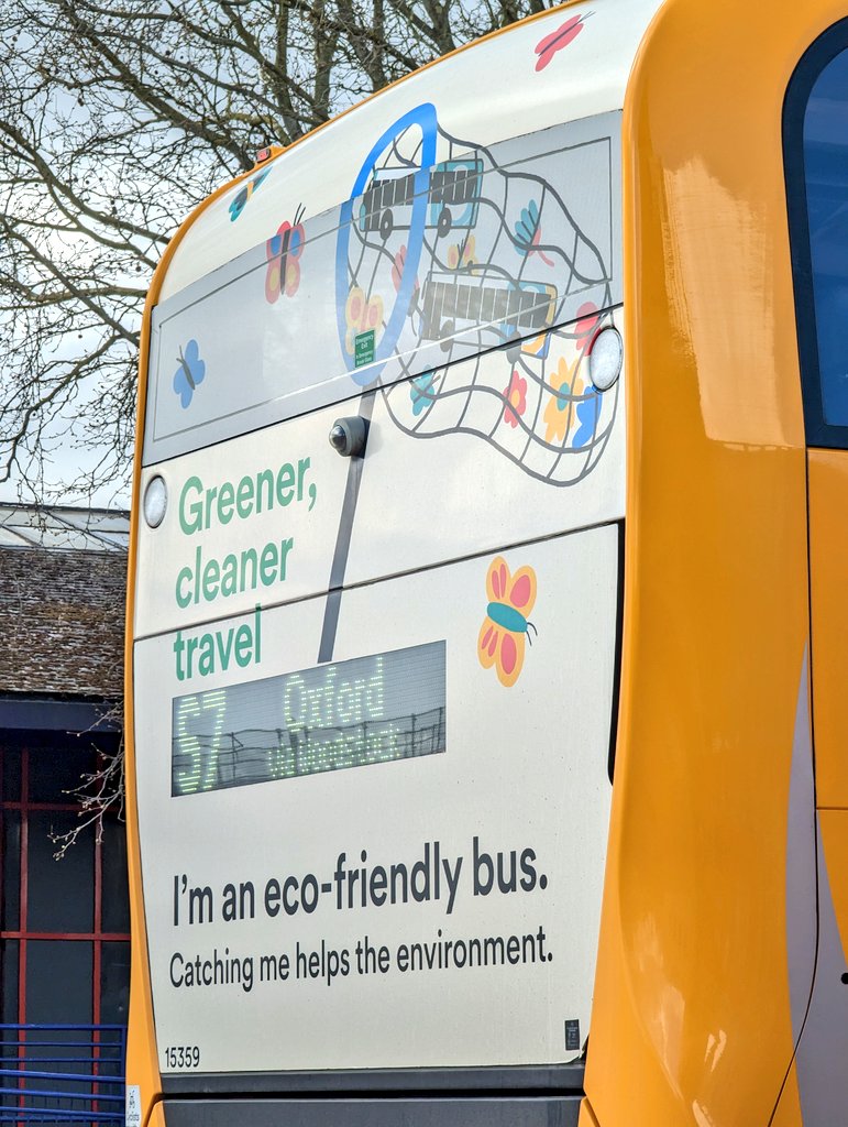 jimbolimbo9's tweet photo. A sight I thought I'd never, ever see is one of Stagecoach Gloucester's beloved 21 plate Scania / E400s loaned to Oxford depot... A very strange sight and probably the only time this will ever happen! It's on loan for a while alongside two other deckers from across West... 🤩 https://t.co/SUcshh4RSU