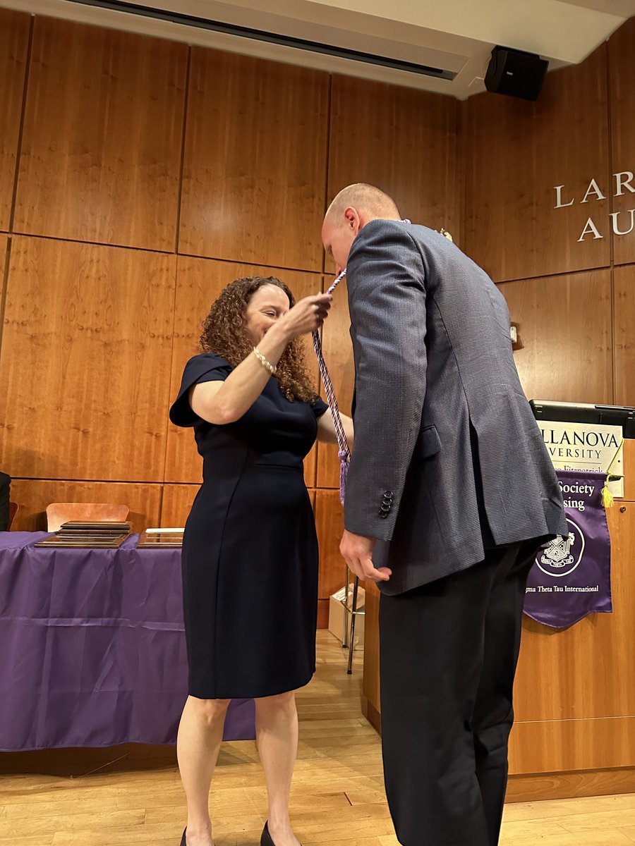 BetteMRN's tweet photo. ⁦@VUNursing⁩ 2023 Sigma Theta Tau Alpha Nu Chapter induction. Congratulations inductees and awardees. #sigma #alphanu https://t.co/diSmNYu09R