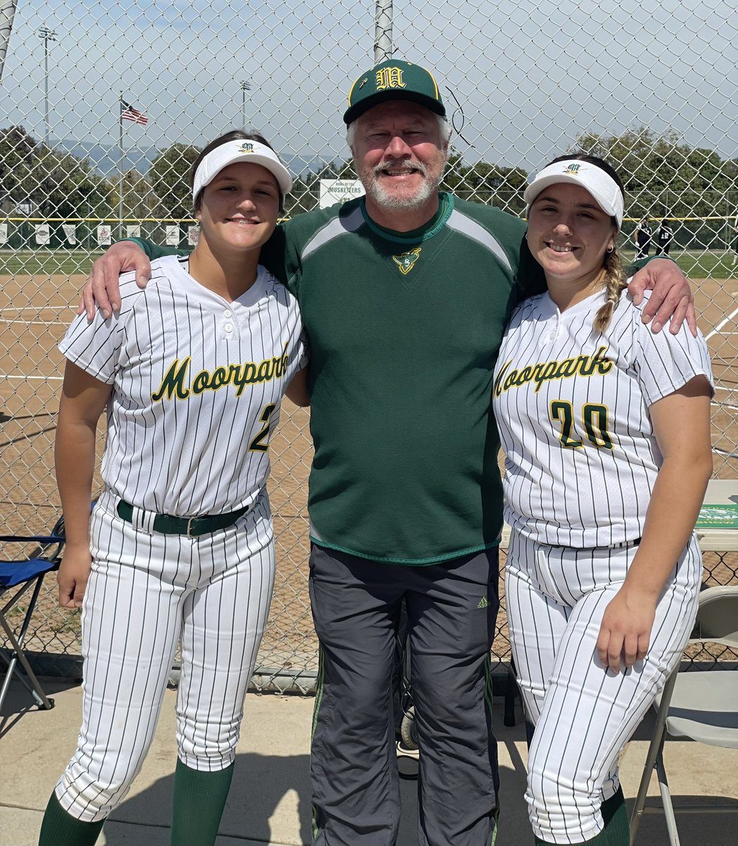 Thank you <a href="/burch1523/">Dan Burchfield</a> for announcing our game yesterday and being a special part of our mini musketeer day as well as senior day! <a href="/MHSAthDept/">MoorparkAthletics</a> <a href="/MoorparkHighSch/">Moorpark High School</a>
