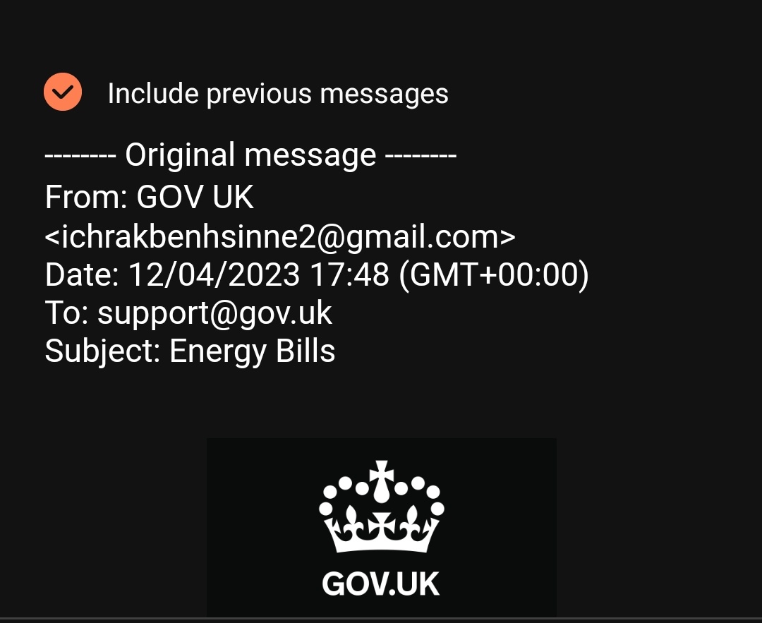 Charliepops1982's tweet photo. #ScamEmail alert!!!!! 
Please be aware.    
My card details my arse!!! https://t.co/Sm0y3tu8mE
