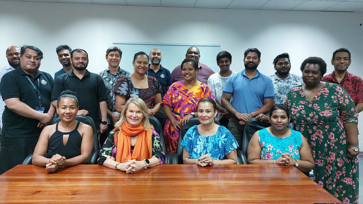 BigOceanMarkets's tweet image. &quot;Im a big consumer of Fiji fashion&quot;@EUPasifika&apos;s Charge d&apos;Affaires Dr Askola explaining small scale high value goods that can thrive in EU markets under #iEPA at the first meeting between #SPIRITproject, @askoltu, @massimodiomedi and Young Entrepreneurs Council.