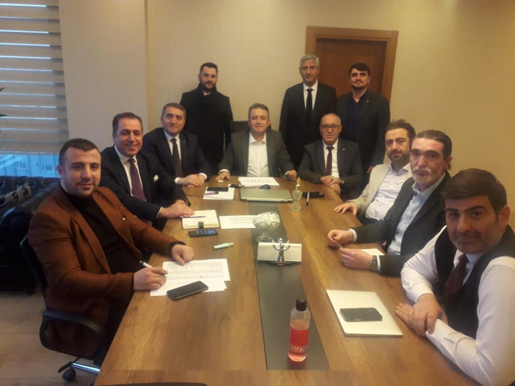 dogandemir41's tweet photo. Bismillah deyip yola çıktık.

İstanbul Milletvekili adayları olarak il Başkanlığımız'da SKM ekibimizle toplanarak seçim sürecindeki yol haritamızı belirledik, Allah utandırmasın.
@Ahmet_Davutoglu 
@GelecekPartiTR https://t.co/GrSsqCTWbL