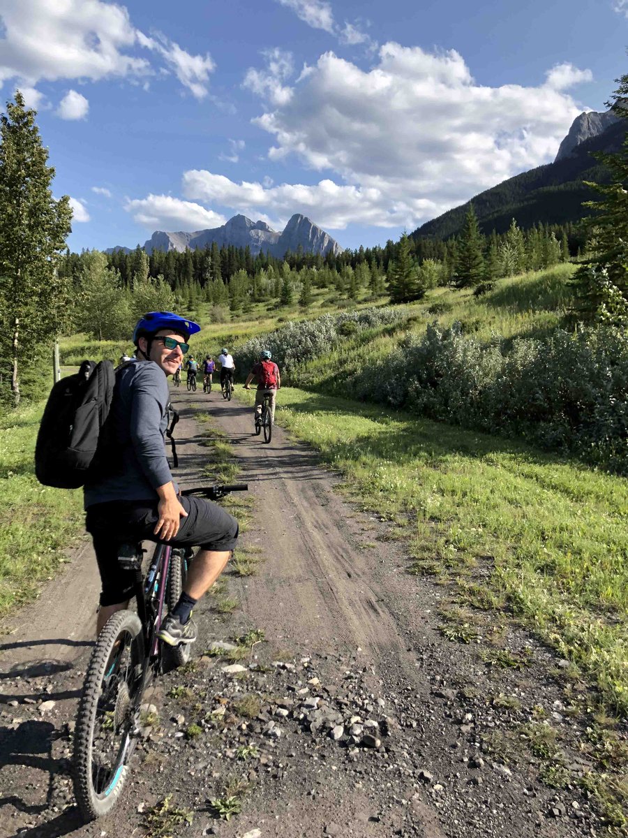 rmmsConference's tweet photo. Abstract submission for the 2023 Rocky Mountain Muscle Symposium closes in 2 days - April 14th! Come join us for 3 days of muscle science, socials, and mountain adventures in beautiful Canmore! https://t.co/yytlEEiRRB
@UCalgary
@uofcknes
@ISBiomechanics
@CSBiomech
@AmSocBiomech https://t.co/lOJsRfRJBv