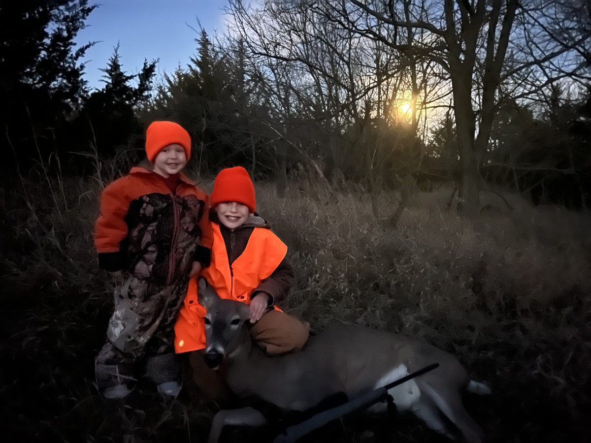 NEGameandParks's tweet photo. "Cooper shot this doe on the last day of landowner season. These two had a blast enjoying the outdoors and what nature provides." - Chad Hoffman
There's still time to submit your #TakeEmHunting stories! Due before May 31. https://t.co/heacKoF31c