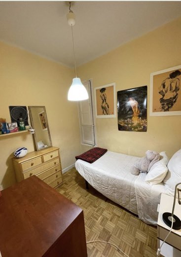 andrearuubio's tweet photo. Se alquila habitación en Argüelles-Moncloa (Madrid) durante el mes de junio!!!!!!! 🌸

💰395€ más gastos https://t.co/kH6kxRRZKg