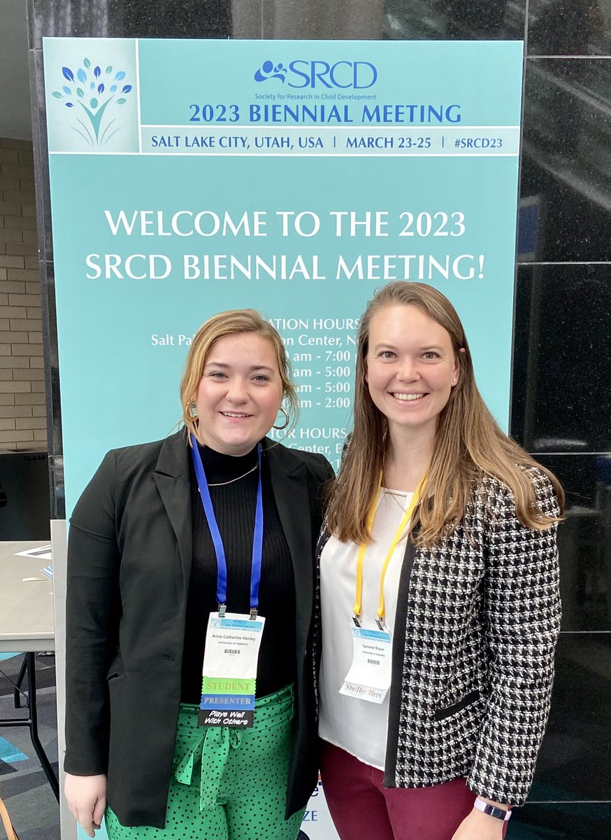 SummerBraun_PhD's tweet image. Belated #SRCD23 post: Had such a great time in SLC for @SRCDtweets, and especially proud of @WITY_Lab Honors student @henley_ac for presenting her findings at her first national conference! 🤩👩🏻‍🏫