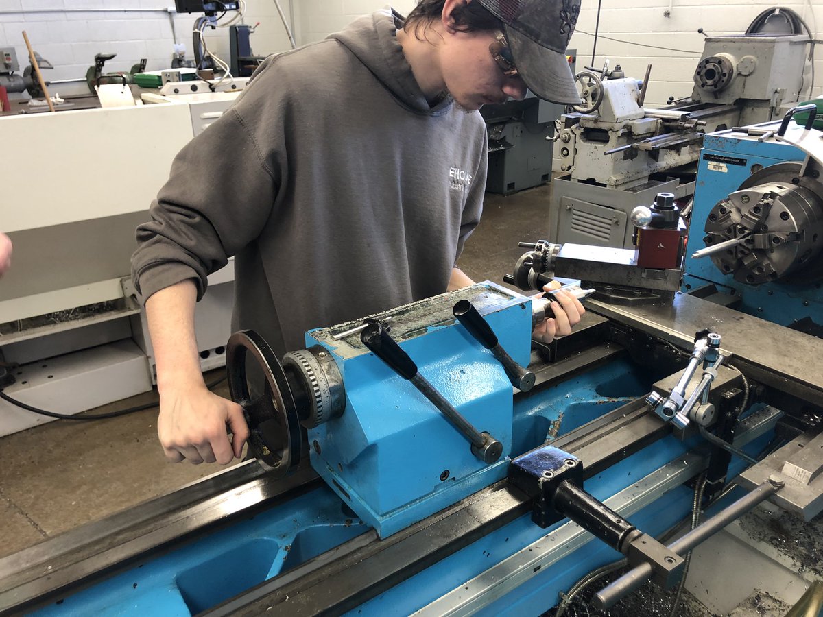 One of my classmates setting up his lathe!!#EHOVEvips