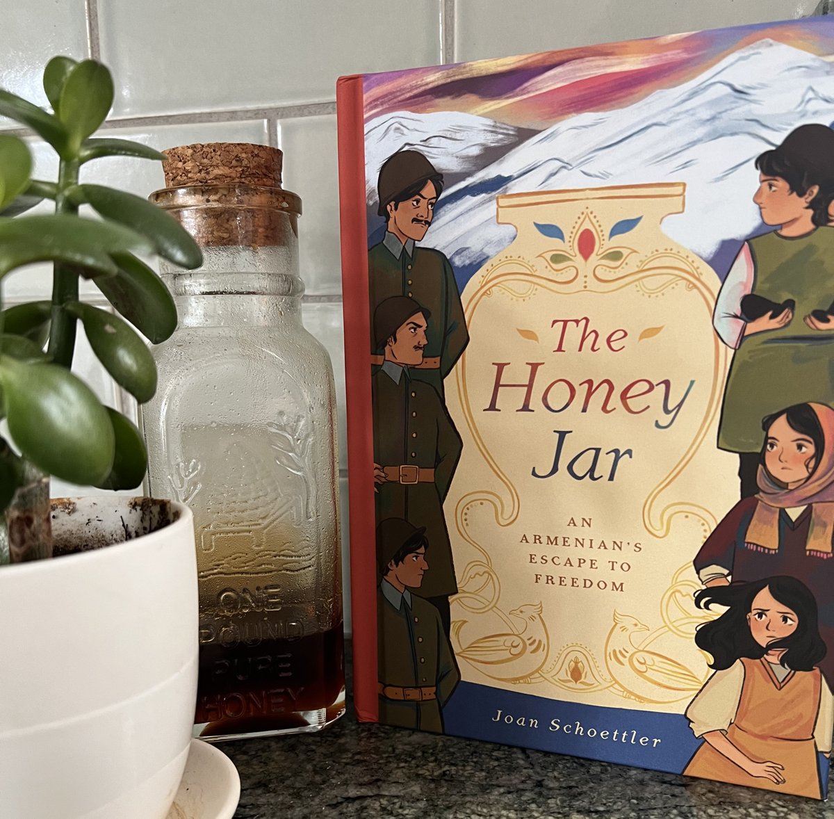 I'm sure those 4th grade students were fascinated and engaged by THE HONEY JAR! #middlegradenovel
