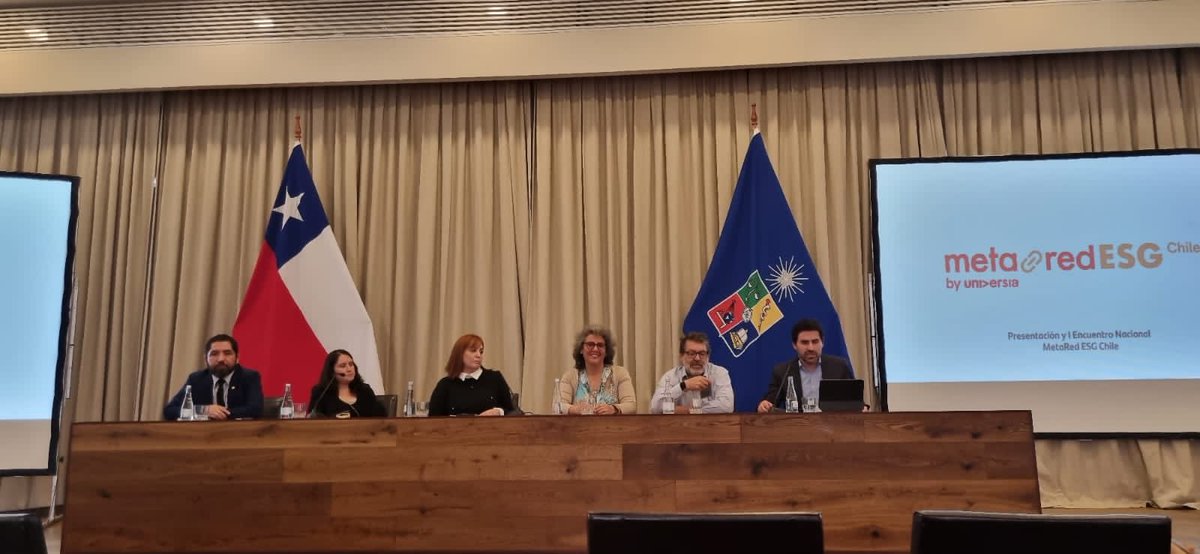 UAChSustentable's tweet image. En la testera del lanzamiento de #MetaRed ESG Chile. Estamos las instituciones del top 5 con más avances en #sustentabilidad en el país. ⁦@UAustraldeChile⁩