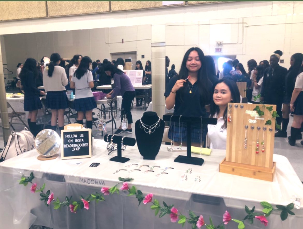 π²ππππ πΈπππππ πππ/πππ (@celiaieradi) on Twitter photo Madonna Market showcasing <a href="/MadonnaCSS/">Madonna CSS Student Council</a>βs amazing business entrepreneurs! Madonna Market showcasing <a href="/MadonnaCSS/">Madonna CSS Student Council</a>βs amazing business entrepreneurs!