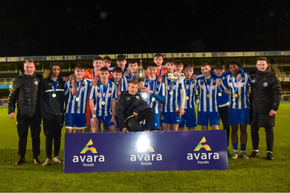 GIANTKILLERS | Congratulations to <a href="/WorcesterCityFc/">Worcester City FC</a> U18s who have won the Giantkillers County Cup Final beating <a href="/khfcofficial/">Kidderminster Harriers 🦅</a> U18s 2-1 this evening at Edgar Street

Thank you to our photographer <a href="/hfcchesh/">Will Cheshire</a> for taking the photos this evening for the HFA

#CountyCup #Herefordshire