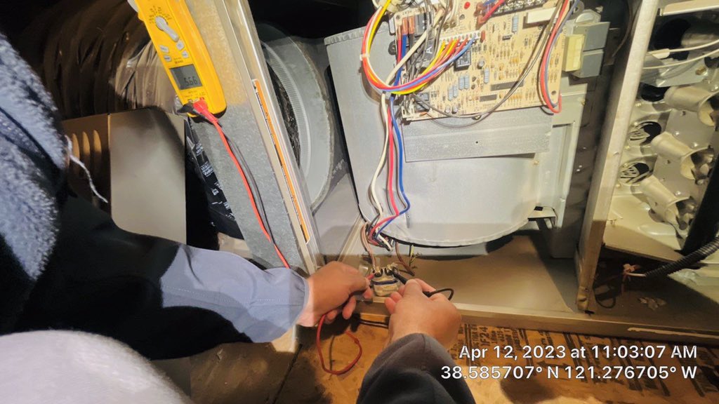 Just fixed a furnace in Sacramento, CA with a faulty ignition system! Don't let the cold get you down. Call Prime Genius Inc at 916-400-0442 for reliable heating repairs. #FurnaceRepair #HeatingServices #SacramentoCA