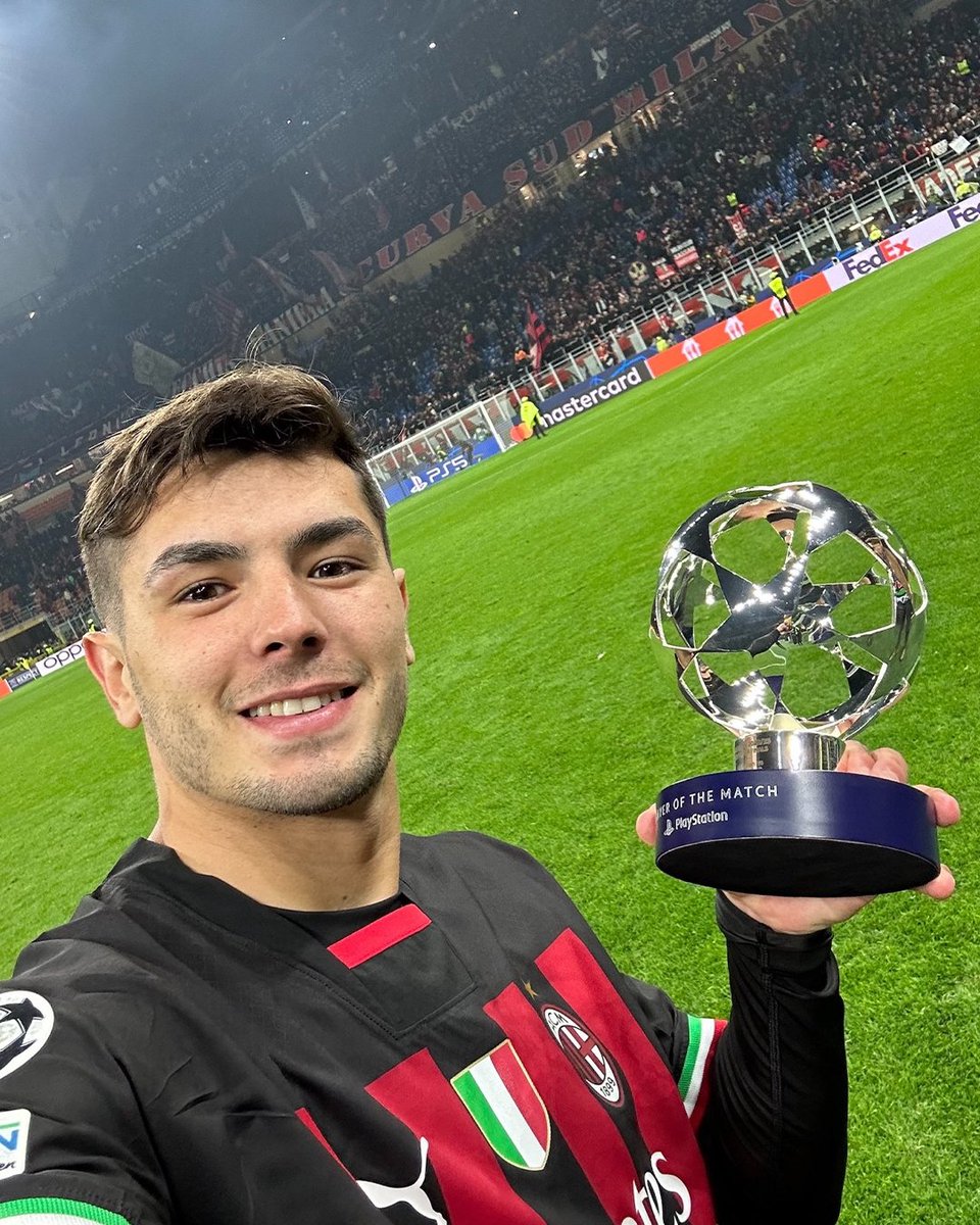 UEFAチャンピオンズリーグ tweet media