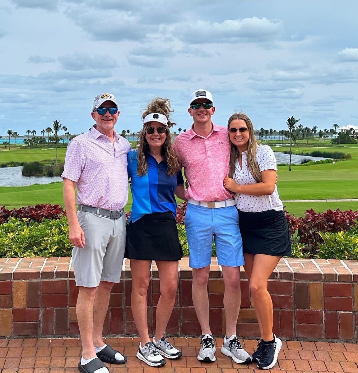 teamSBS1975's tweet photo. Holiday in the Sun @ Atlantis Bahamas ☀️

Our 2023 annual trip was another one for the books! We love being able to celebrate the accomplishments of our team each year and getting to travel the world while doing so. https://t.co/MFDeV5ESZY