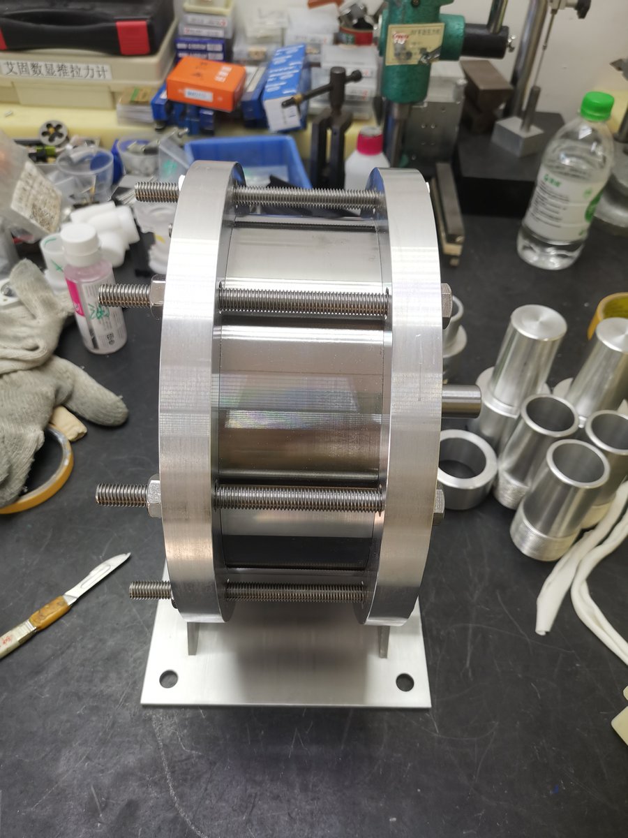 emmamachining's tweet photo. CNC Machined Milling and Machining Custom Made Aluminum Assembly Engineering Parts #engineering #machining https://t.co/yiLVVaBjr5