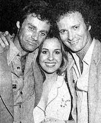 JhillyB's tweet photo. Dare I watch the IP story again? It NEVER gets old, &amp; I feel happy after seeing the 3 of them N action—Laura, Luke &amp; Robert spinning this insane story... #NothingBetter Then the +n of Tiffany.  It was cRaZy-good!  I miss those halcyon days! #GH #SimplierTimes #LnL♥ #1LA♥ #Bliss https://t.co/H4drwlM75t